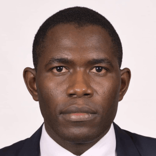 Dr. Ouma Oluga endorses Mercy Nabwire for Treasurer, KMPDU